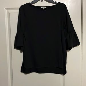 Black quarter sleeve Max studio cotton top with flowy sleeves